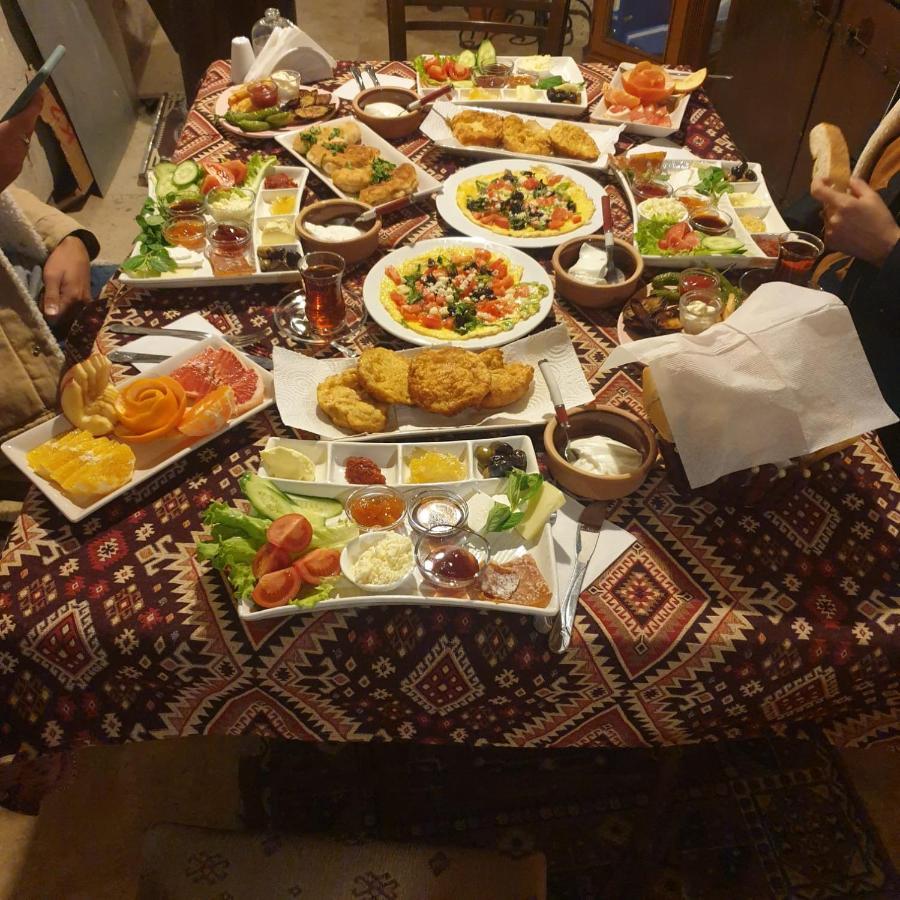 Emily Cave House Bed & Breakfast Göreme Luaran gambar